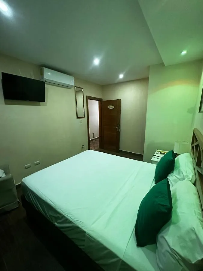 Hotel Monarca Higuey