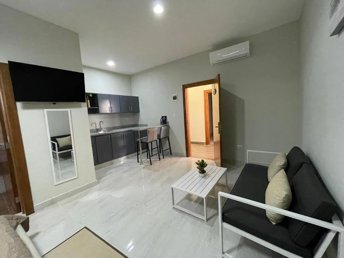 Hotel Monarca Higuey 0*,